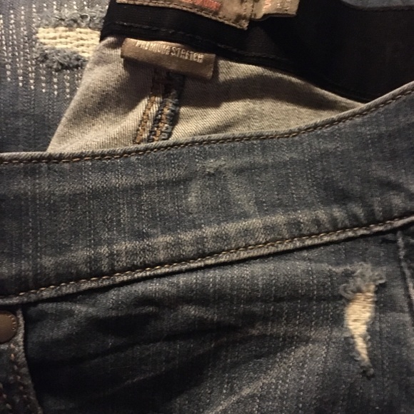 Torrid sz 24 Regular Plus size Bombshell Skinny Dark Wash Jeans - Picture 6 of 10